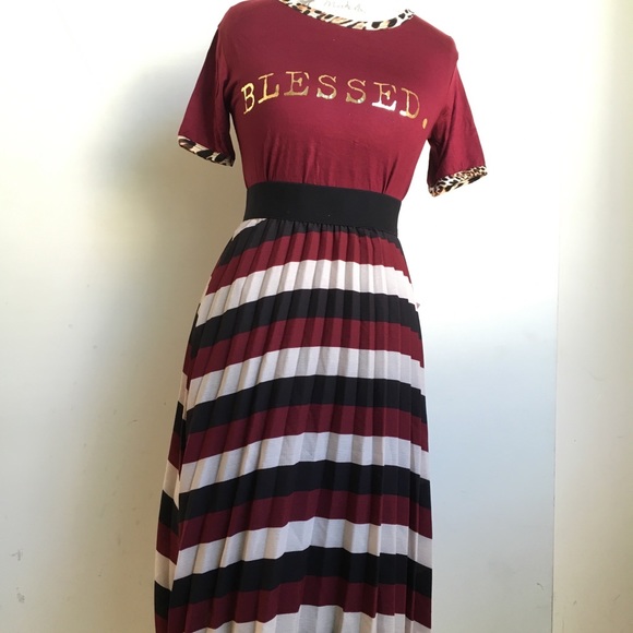 BUNDLES! - Picture 2 of 4